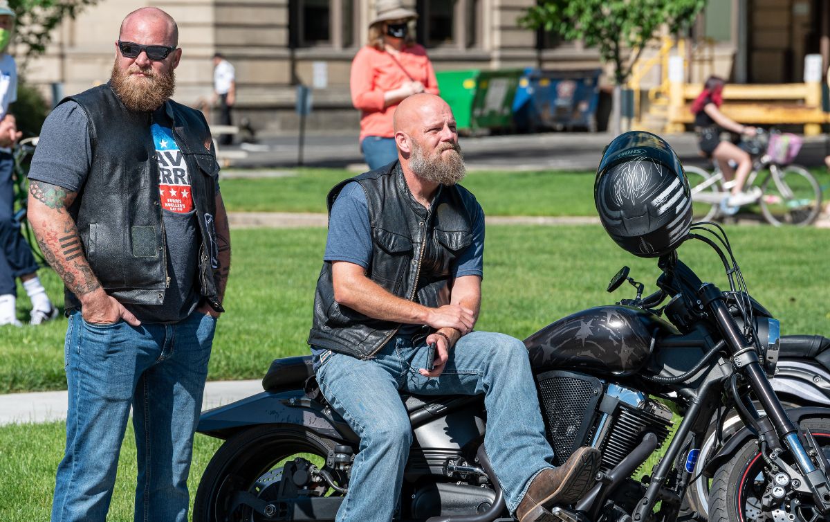 Types of Motorcycle Vests: Concealed Carry, Club, Bulletproof, and Armor