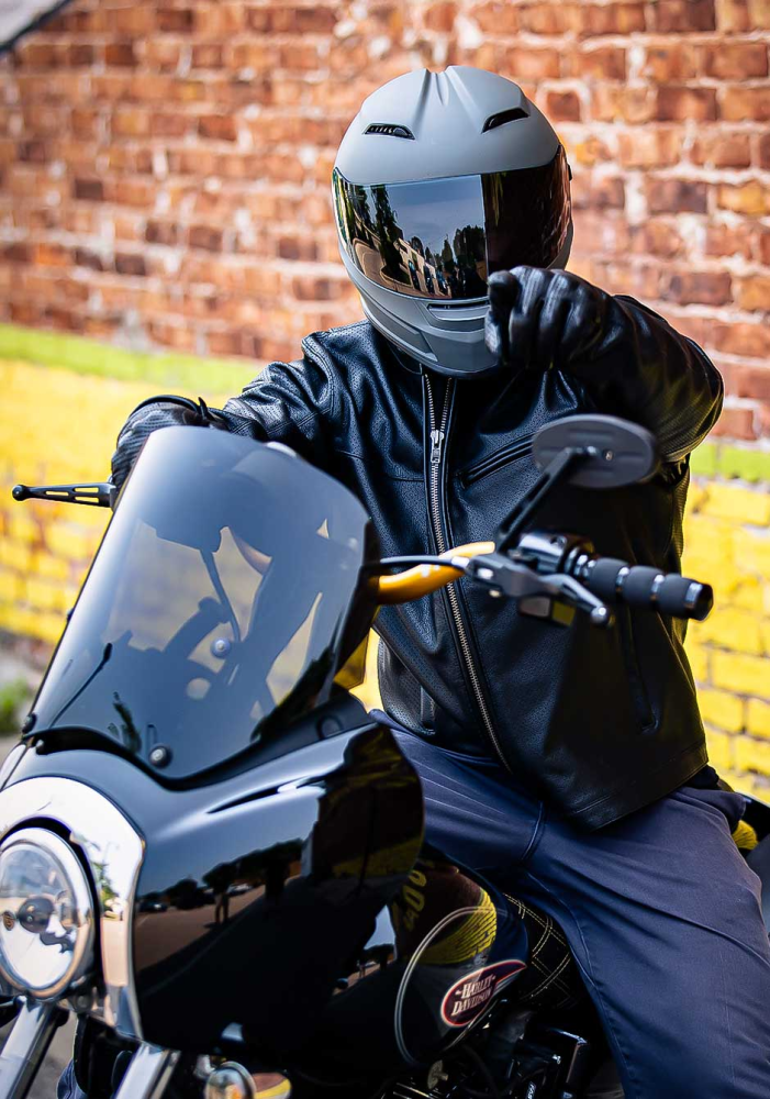 Z1R Jackal Smoke Full Face Motorcycle Helmet