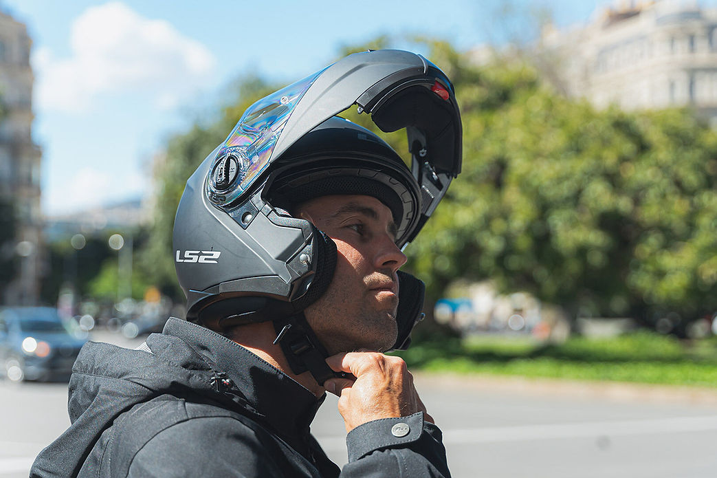 LS2 Strobe II Solid Modular Motorcycle Helmet W/ SunShield