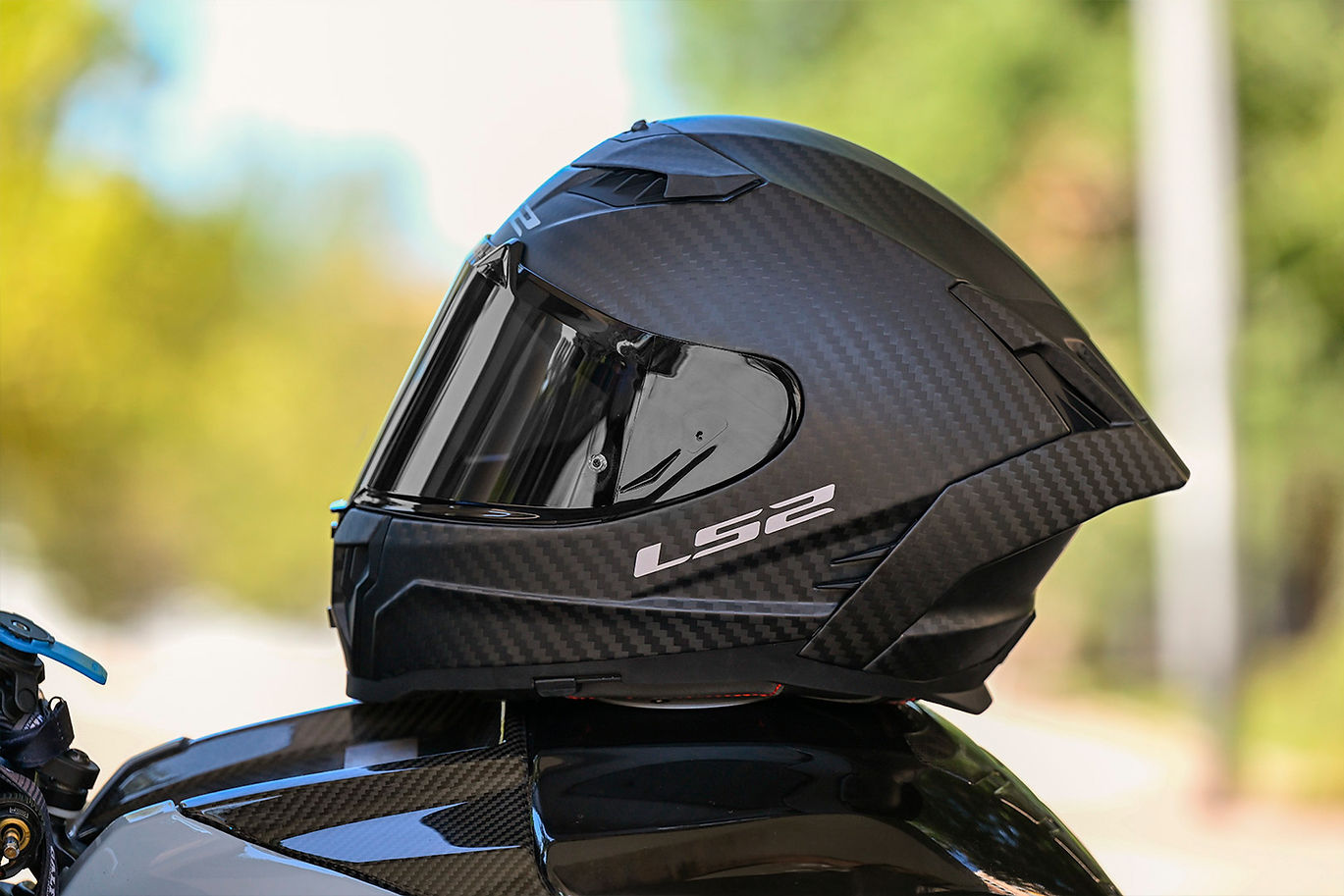 LS2 Dragon Carbon Solid Full Face Motorcycle Helmet W/ SunShield
