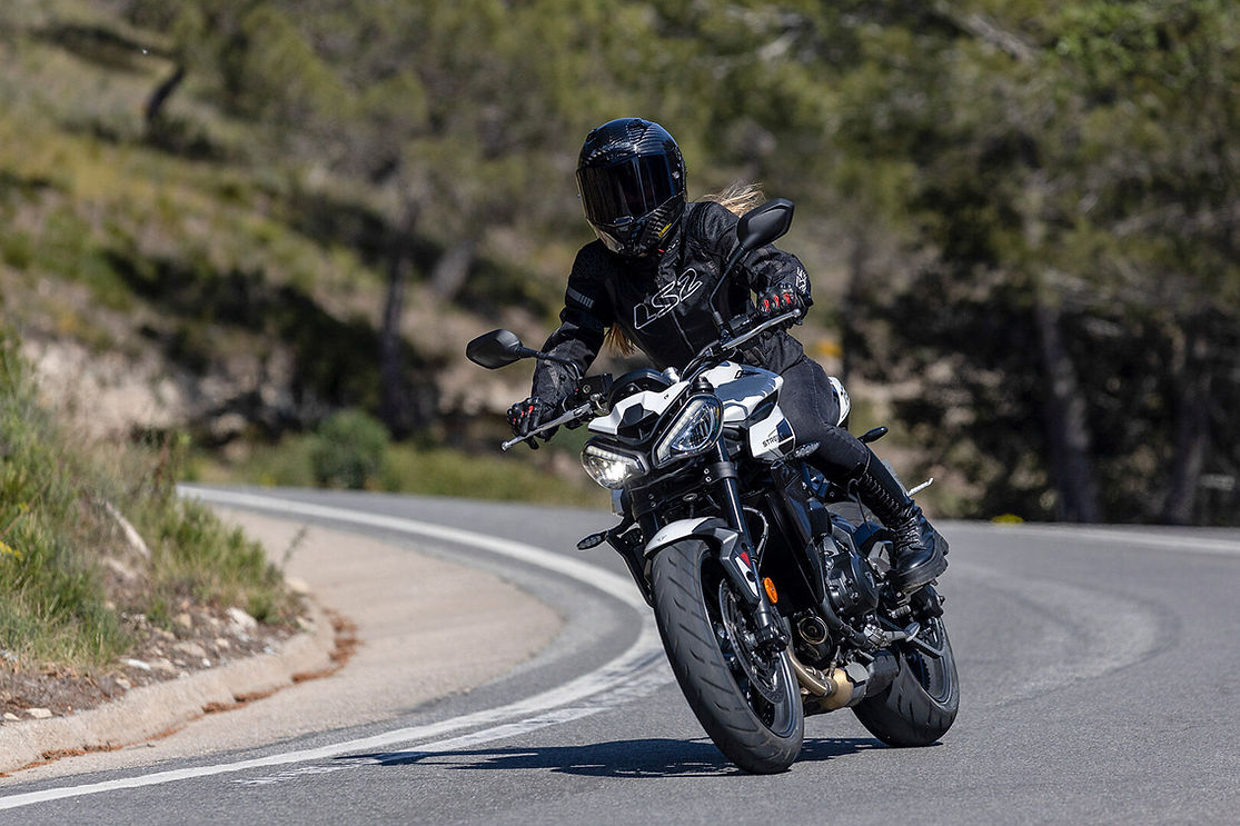 LS2 Thunder Carbon Solid Full Face Motorcycle Helmet