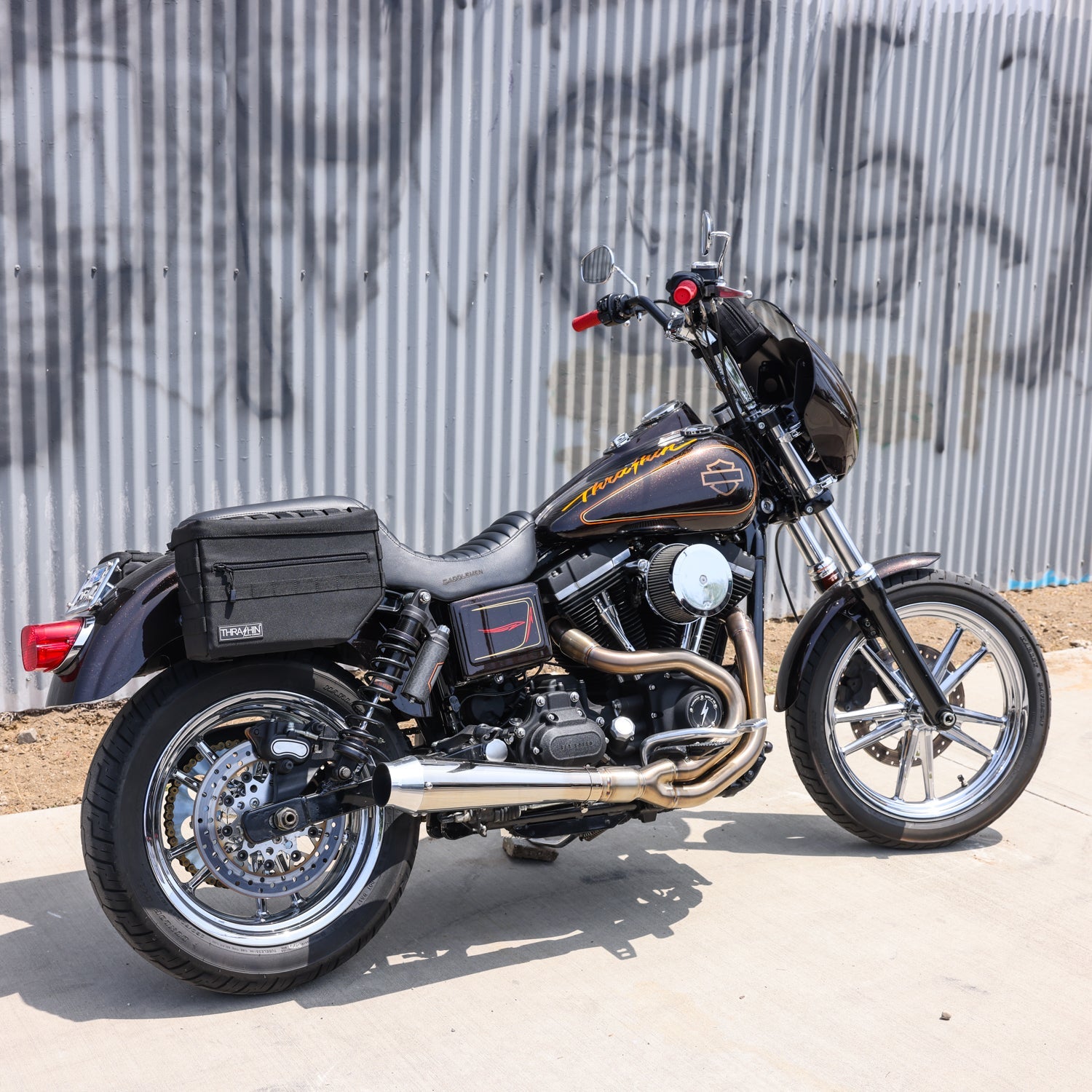 Thrashin Supply Escape Saddlebags | 18 Liter Motorcycle Saddlebags