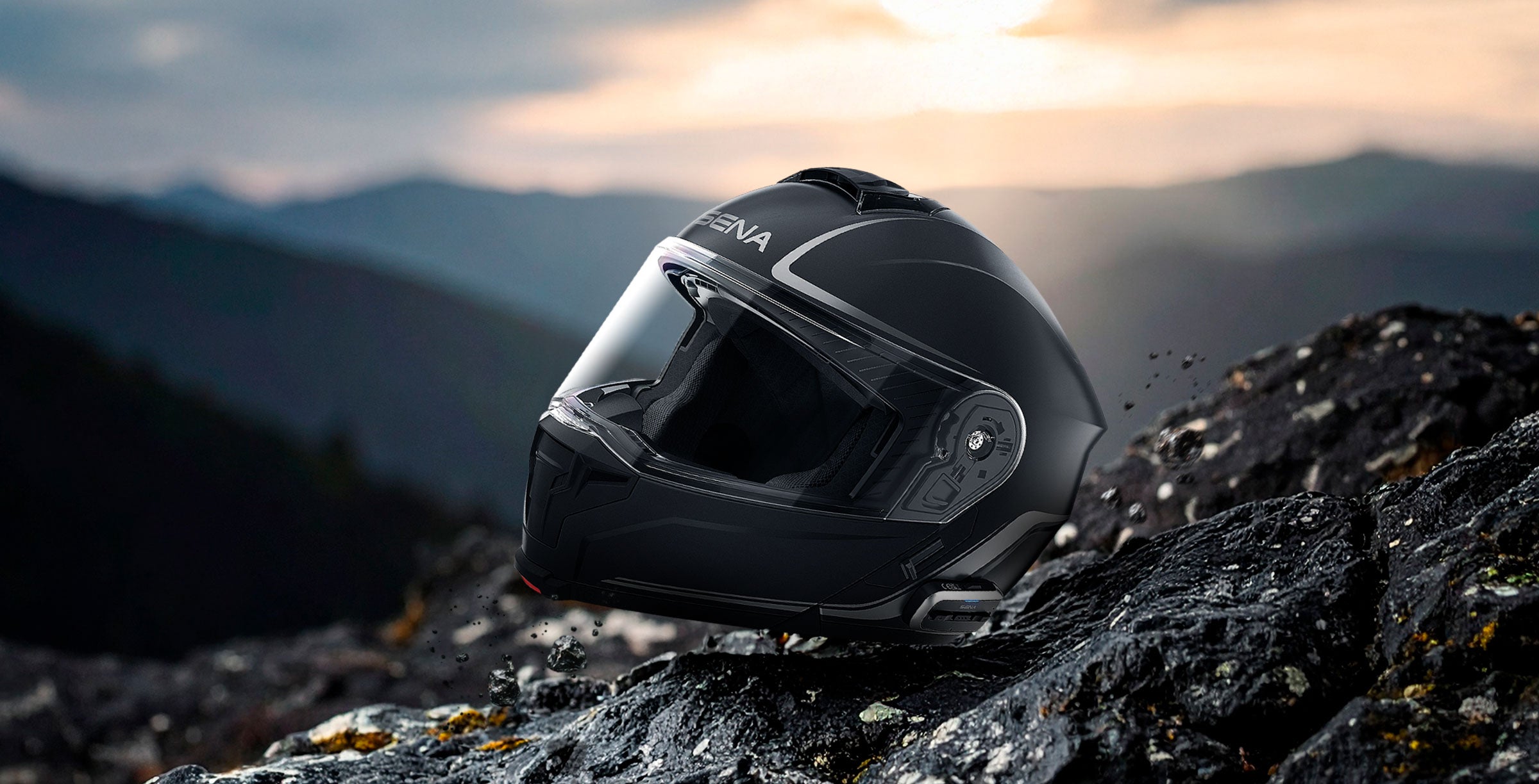 Sena Outrush 2 Flip Up w/Mesh Full Face Motorcycle Helmet