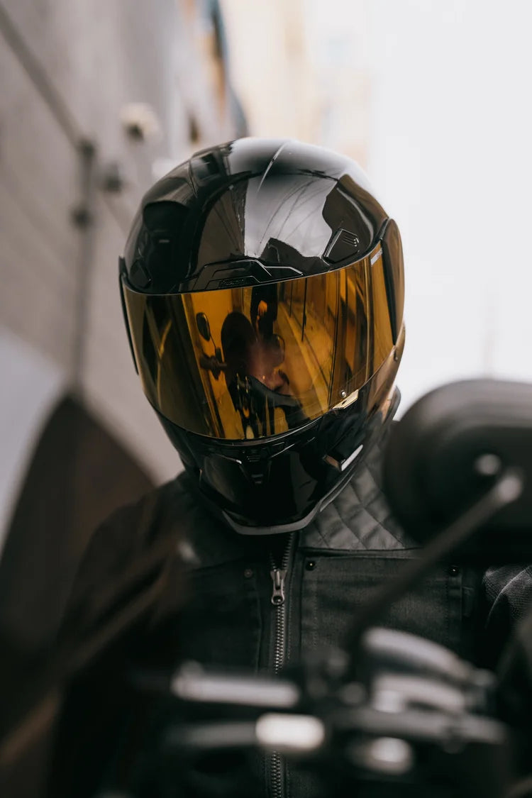 Icon Airframe Pro Solid Full Face Motorcycle Helmet Icon Airframe Pro Solid Full Face Motorcycle Helmet