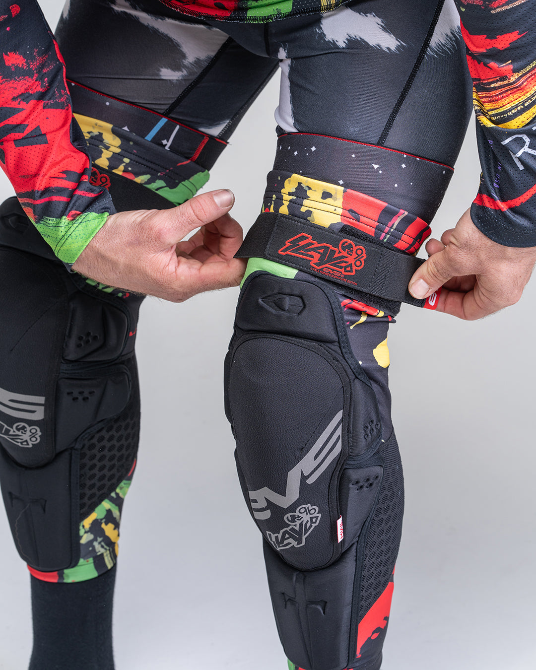 EVS Slayco96 Explosion Knee Guard | Team Motorcycle