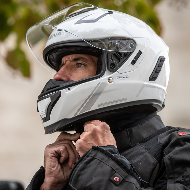 Sena Stryker Mesh & Bluetooth Intercom Smart Full Face Motorcycle Helmet