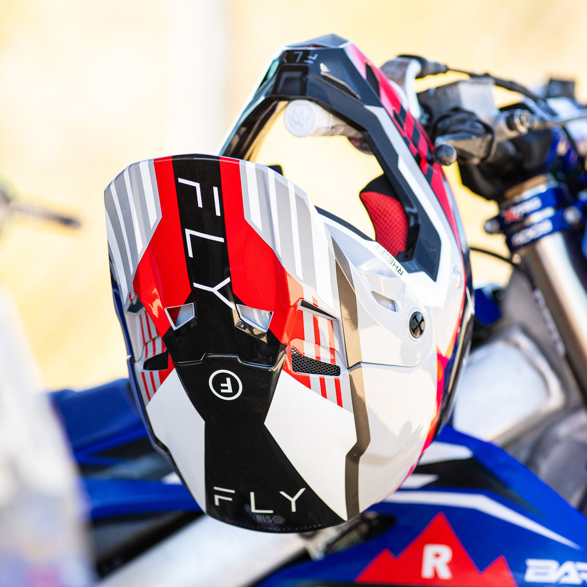 fly-racing-formula-cc-strike-mx-motorcycle-helmet